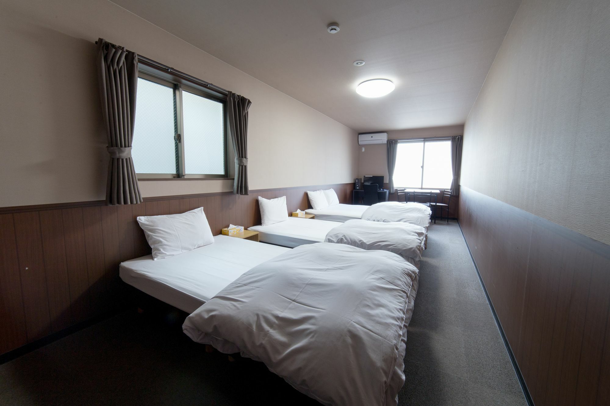 River East Nanajo Apartment